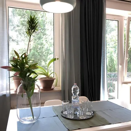 A Place Like Wiewiorcza Apartment *
