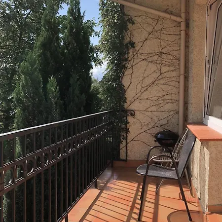 A Place Like Wiewiorcza Апартаменты
