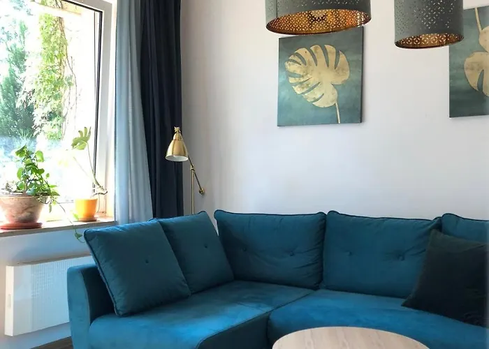 דירה A Place Like Wiewiorcza גדנסק