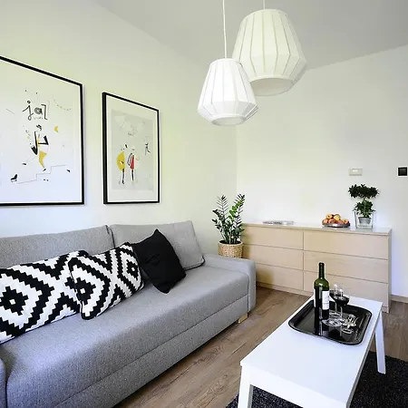 Apartman A Place Like Wiewiorcza *
